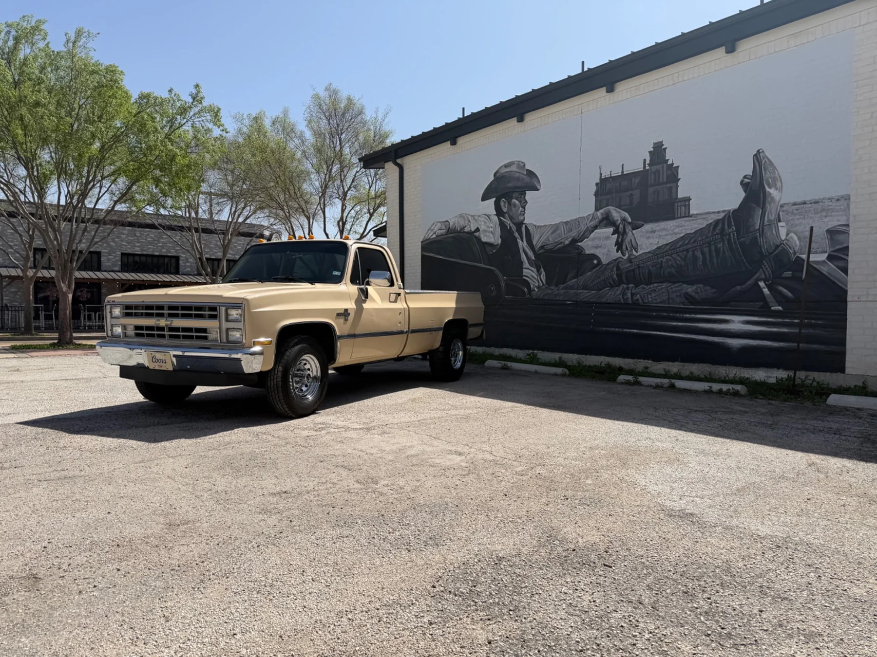 1987 Chevrolet Silverado squarebody project profile